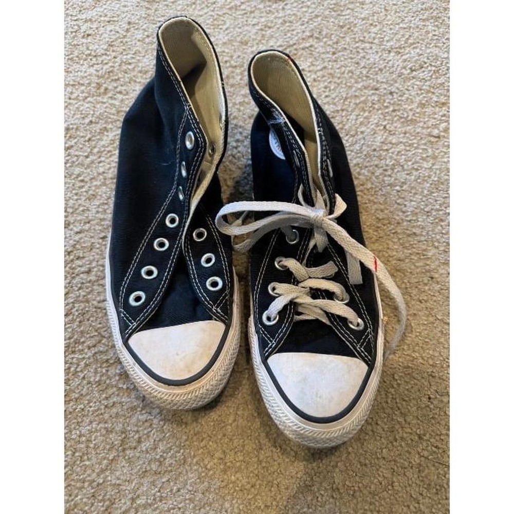 Converse Men's Size 5.5